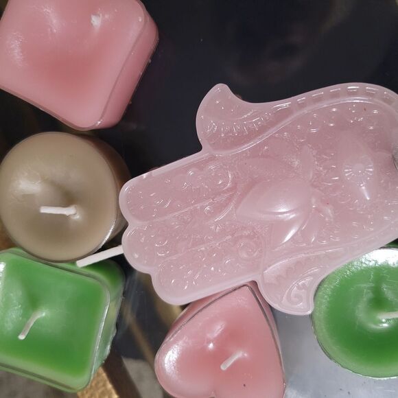 Handmade Decorative Wax Candle - Picture 16 of 16